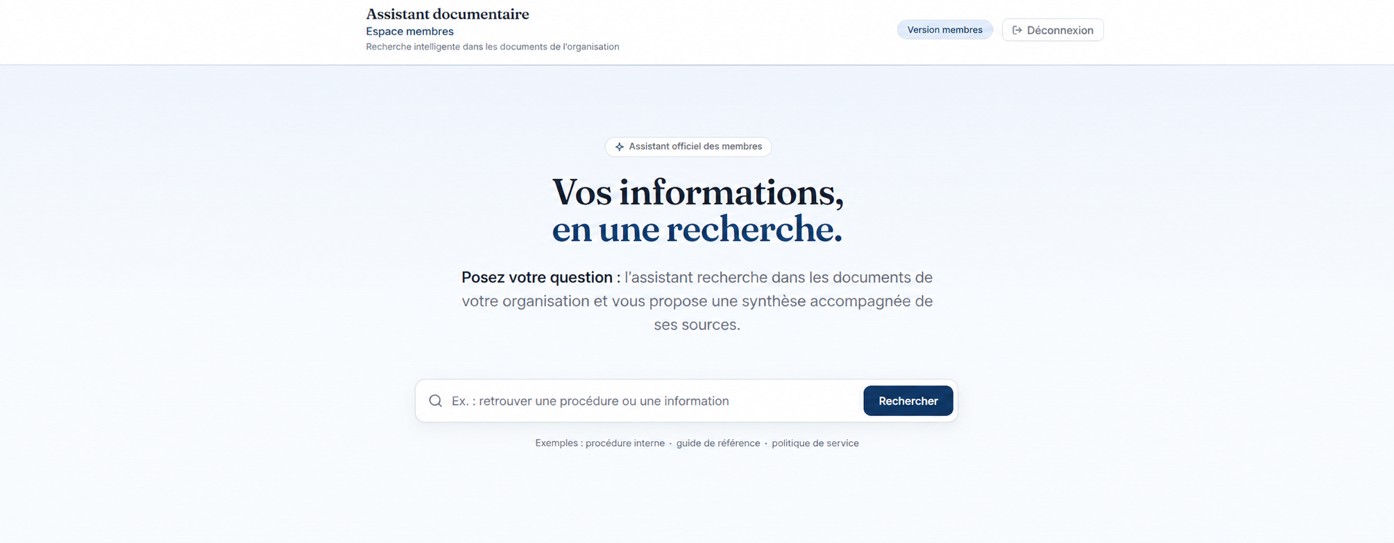 Écran anonymisé de recherche de l’assistant documentaire : une question peut être saisie dans les mots de l’utilisateur.